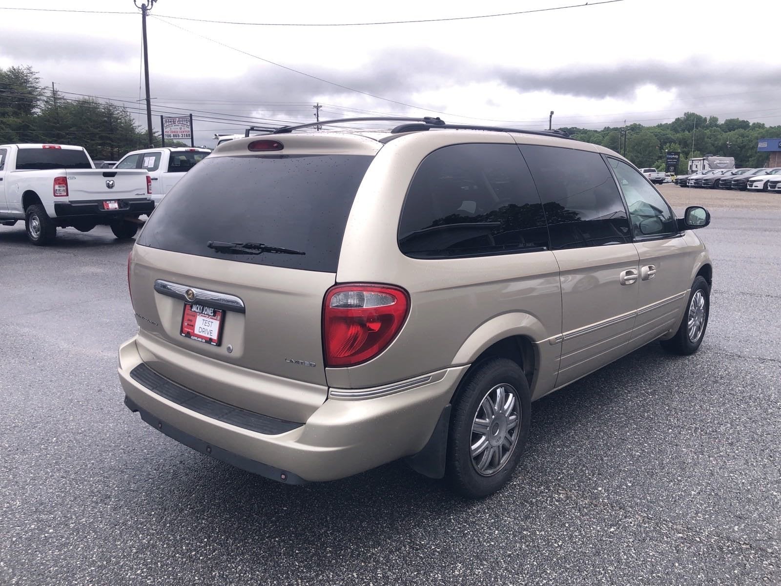 2007 Chrysler Town & Country LWB Limited